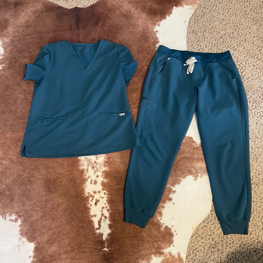 Teal Scrub Top and Jogger Set